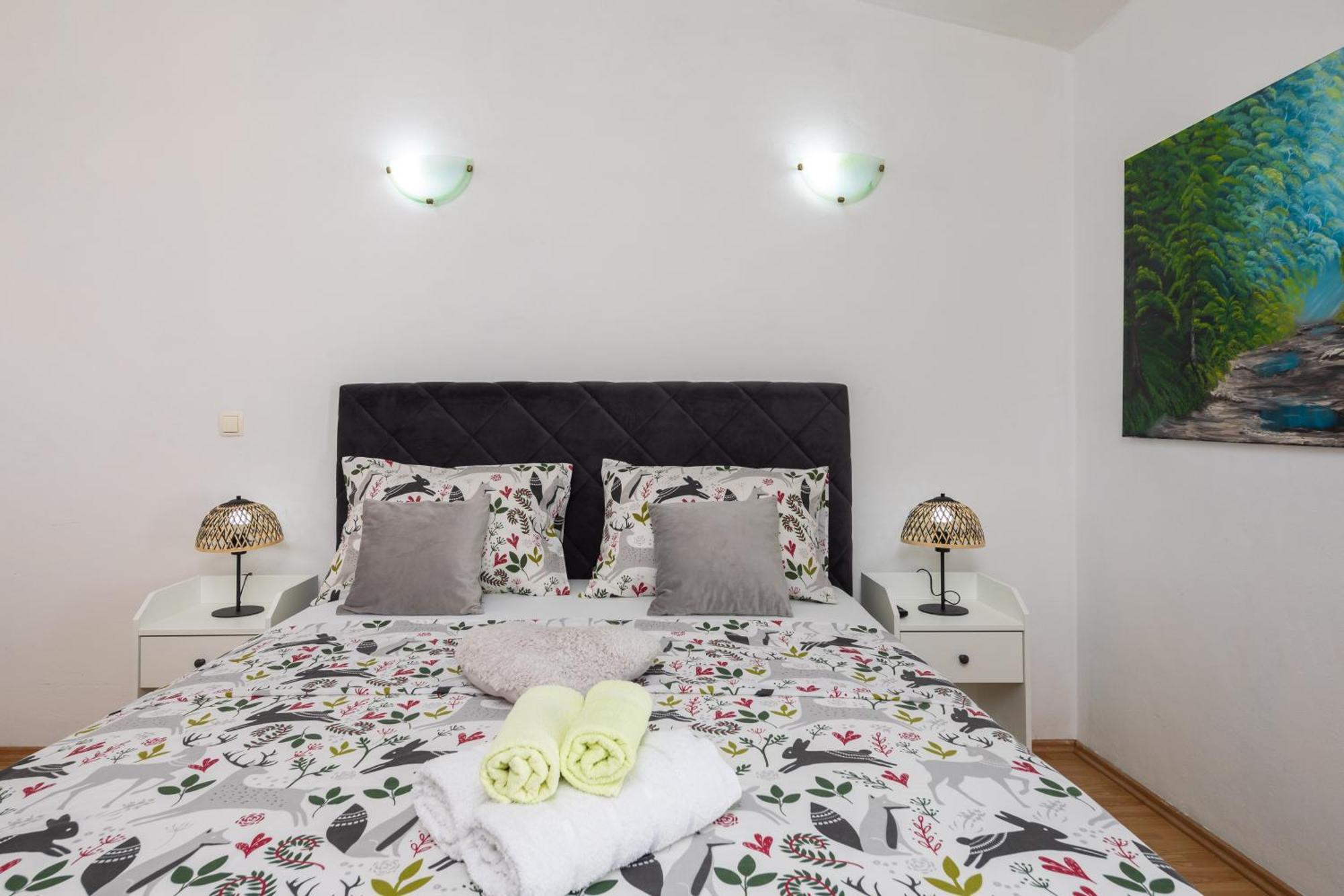 Sky Way Apartments 두기라트 외부 사진