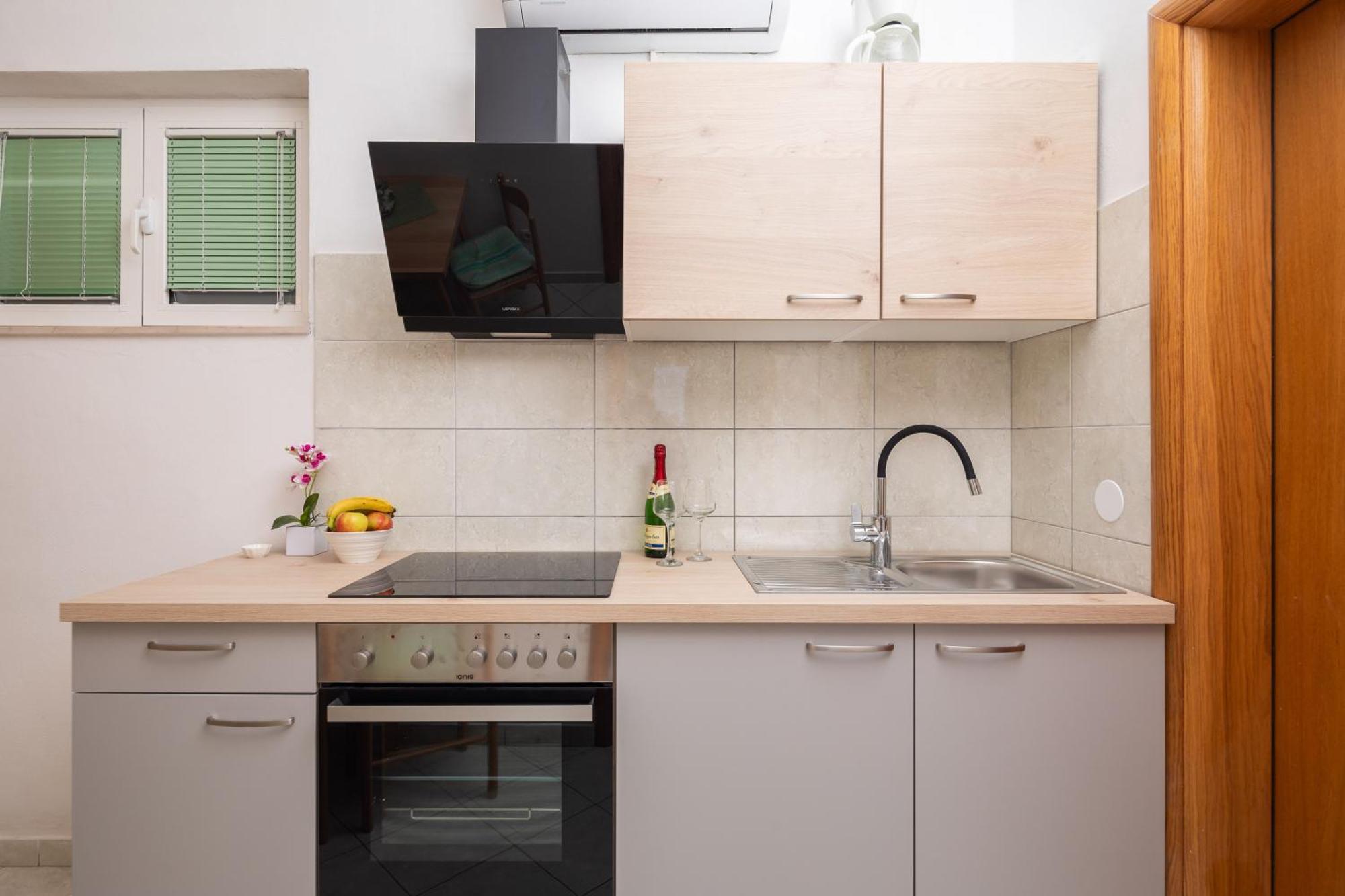 Sky Way Apartments 두기라트 외부 사진