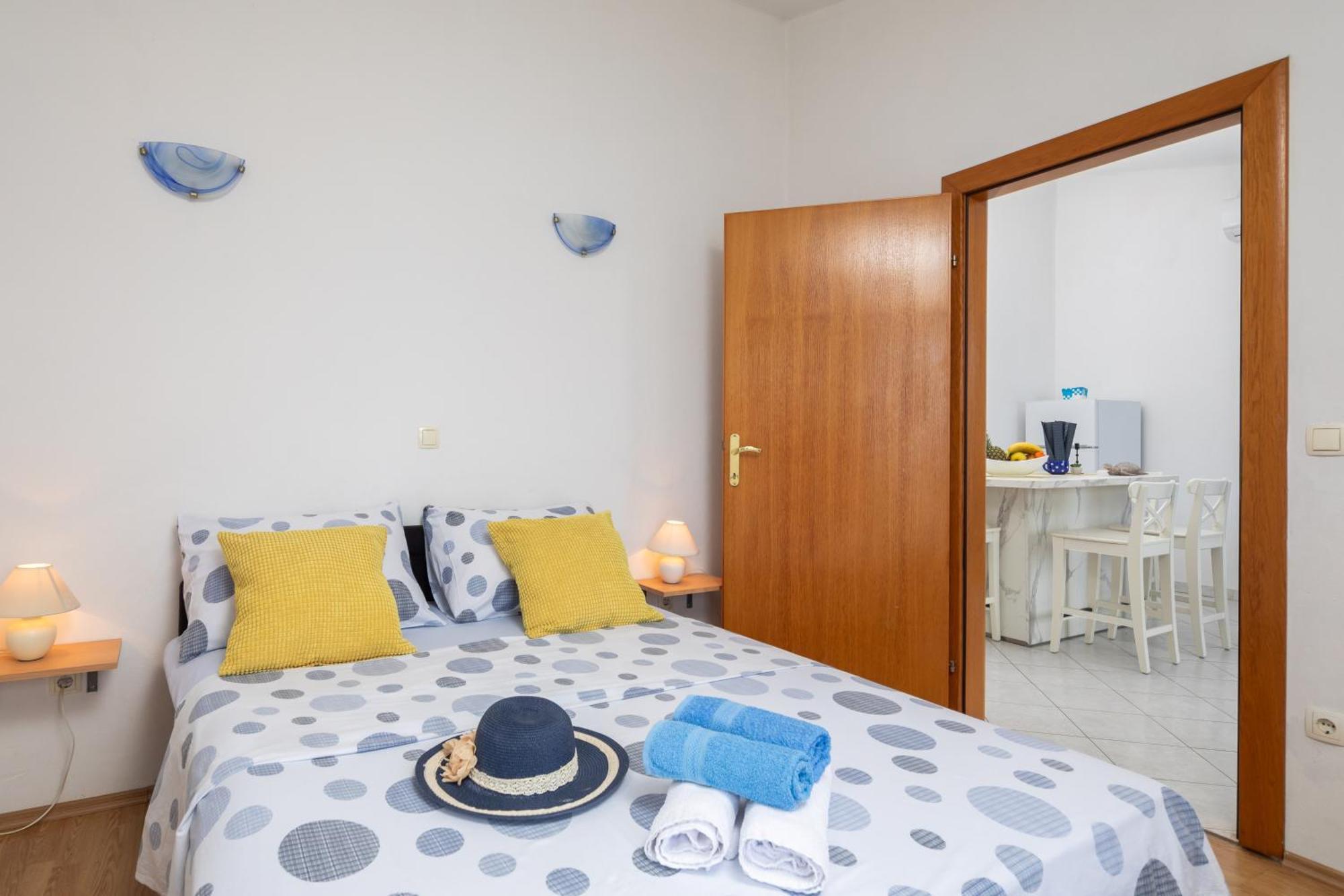 Sky Way Apartments 두기라트 외부 사진